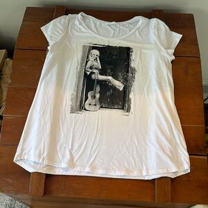 Dolly Parton t-shirt